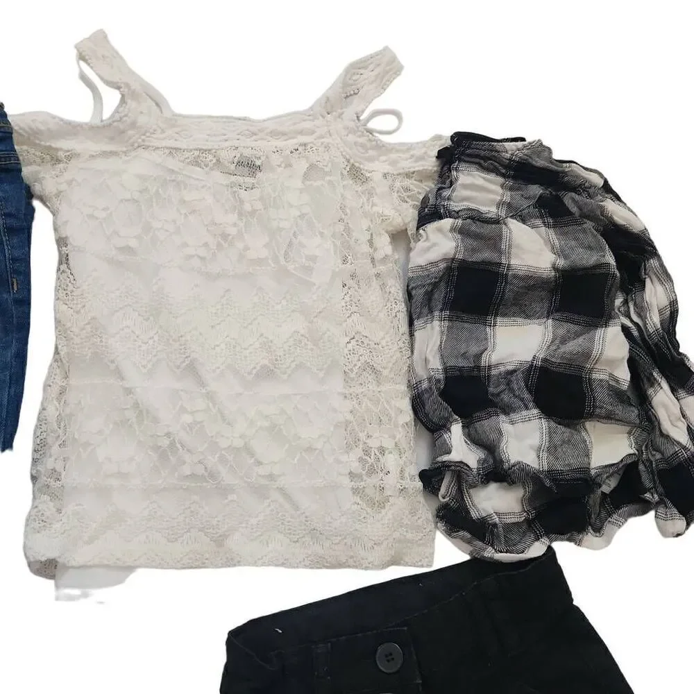 Girls Size 5 Lot of 5 Tops Shorts Jeans Old Navy Speechless Carter's